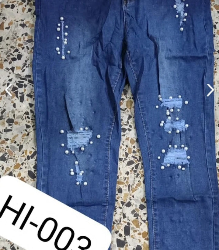 Jeans licrados Levanta cola ID540473